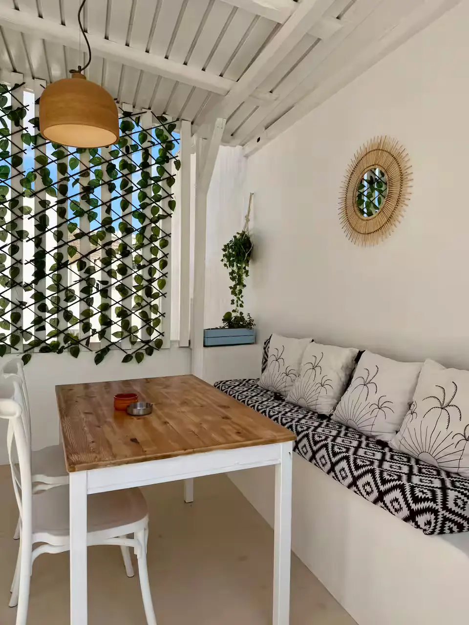 Central Two Storey Home terrace