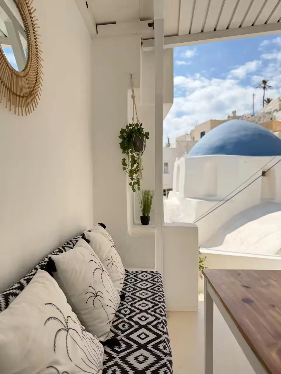 Central Two Storey Home terrace