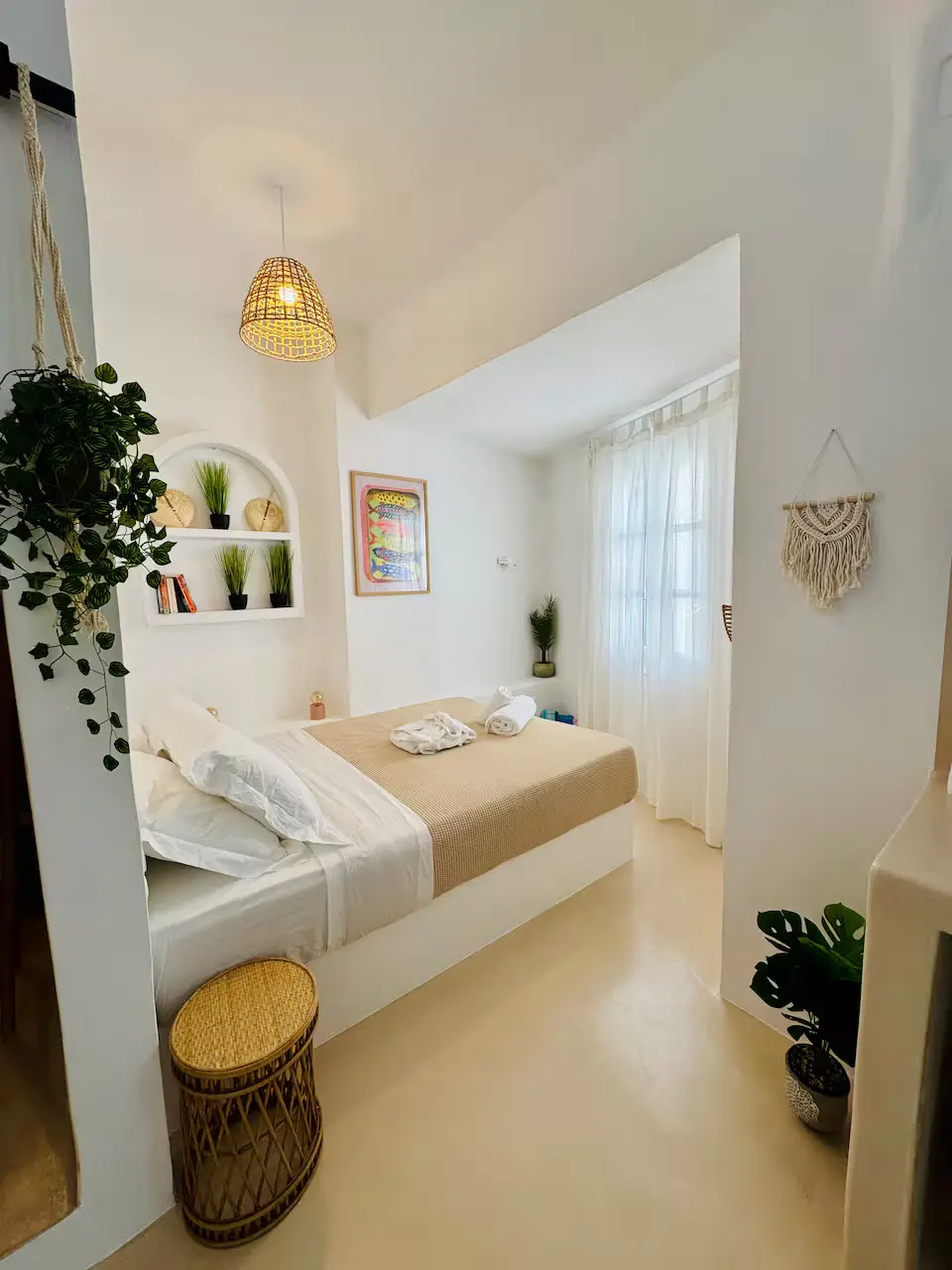 Central Two Storey Home bedroom