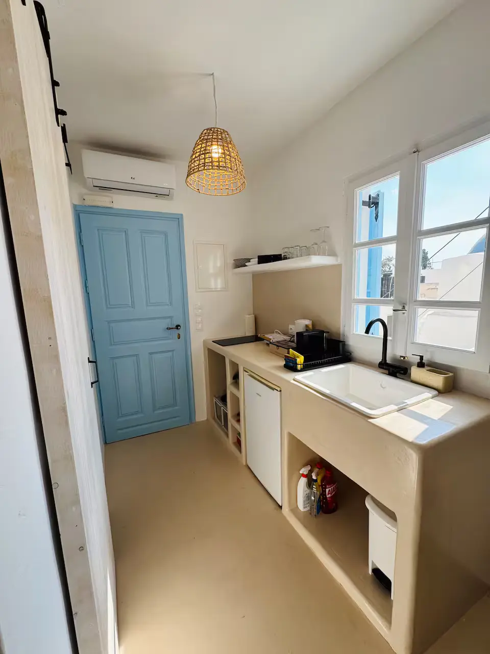 Central Two Storey Home kitchen