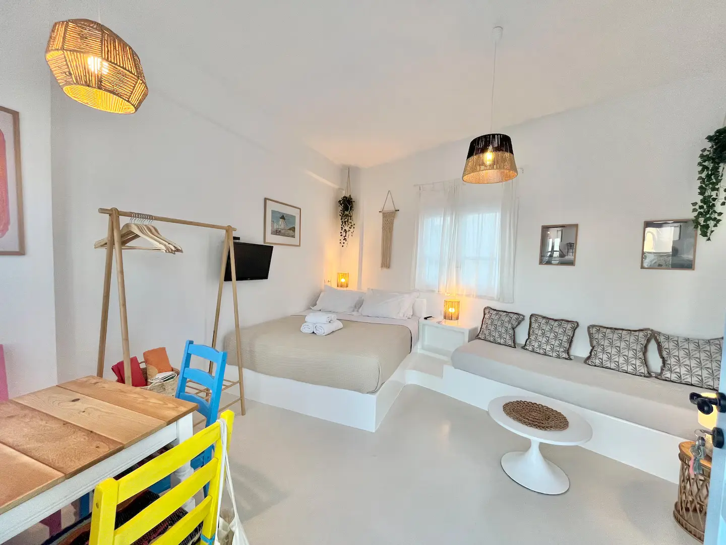 Windmills studio with rooftop terrace bedroom